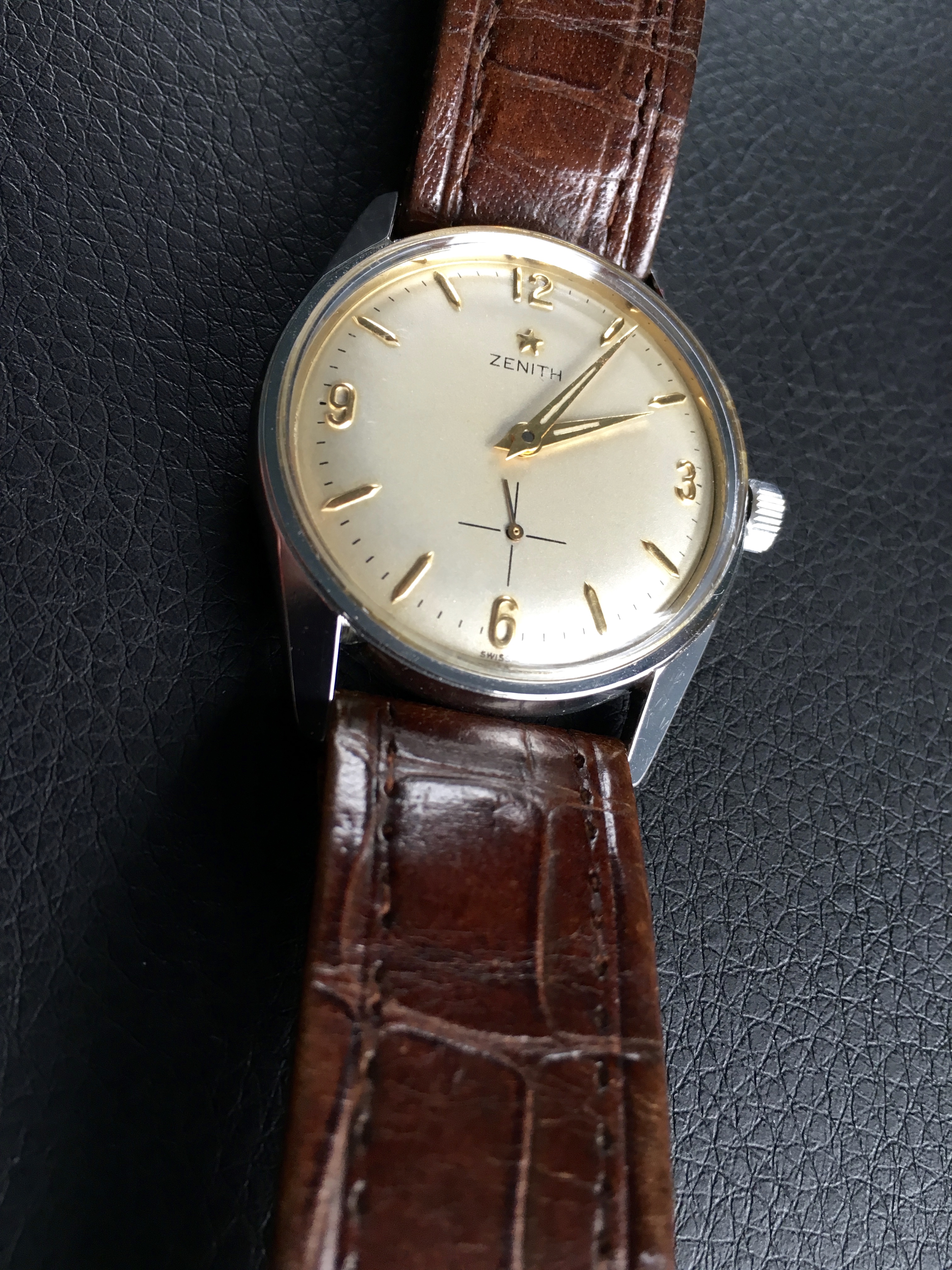 Montre Bracelet Zenith Mécanique Vintage - Modèle 2511, Années 60 - Occasion