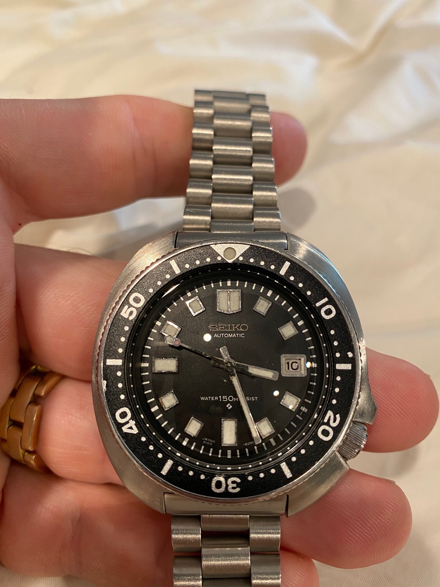 SOLD VINTAGE 1976 SEIKO 6105 8110