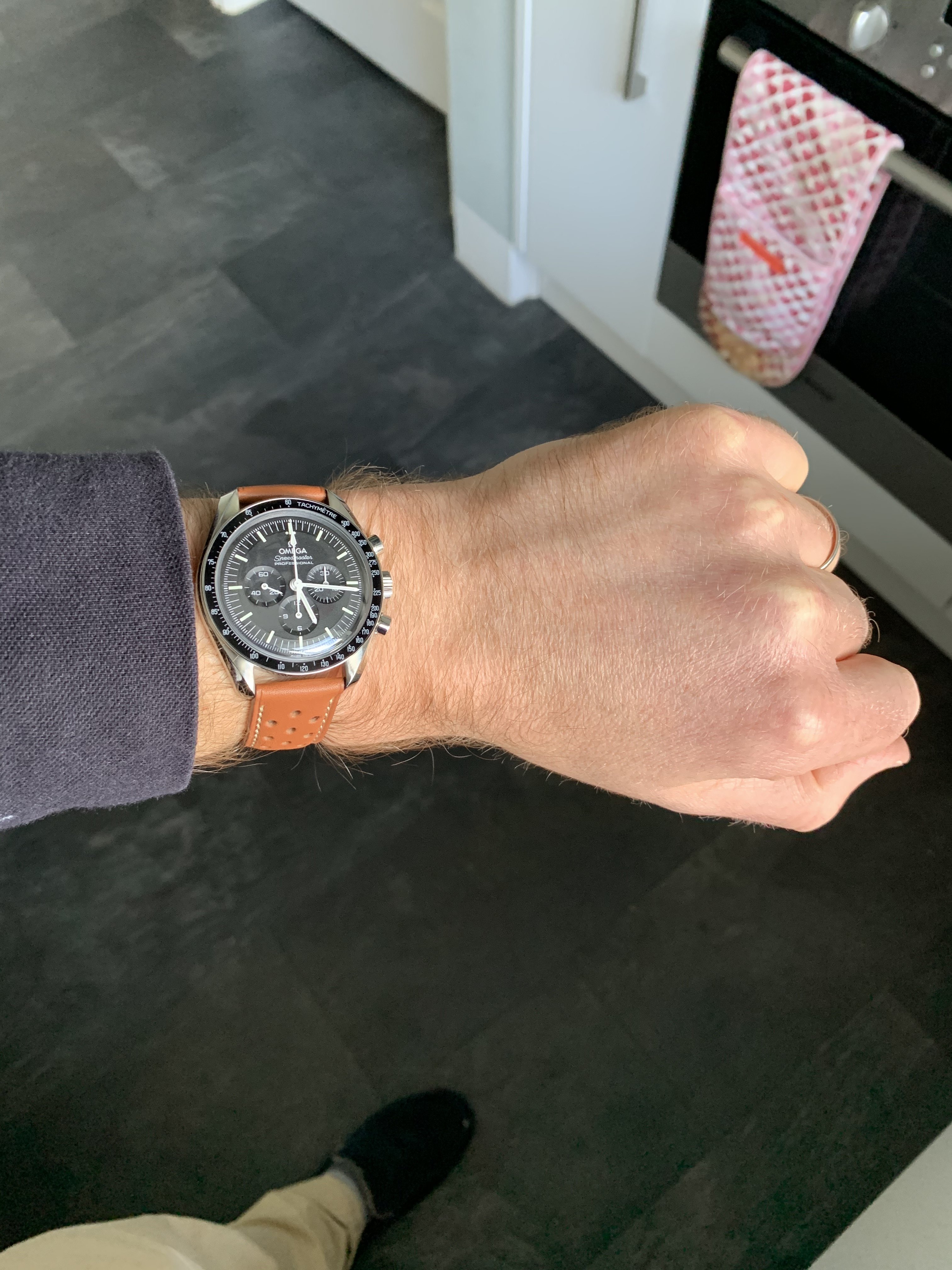 Speedmaster 3861 First Strap Change Omega Forums