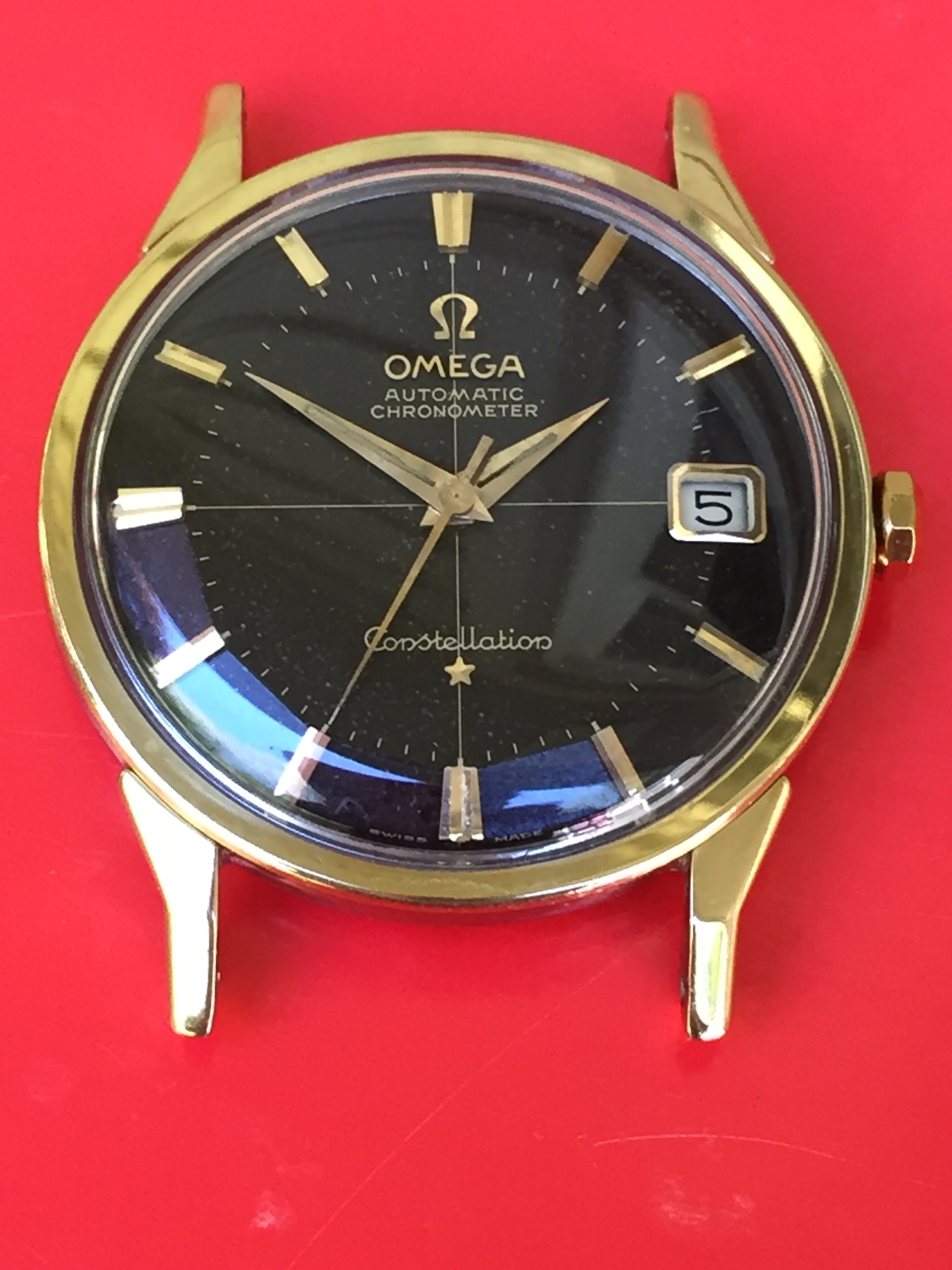 OMEGA Constellation cal.561 1962年製 SOLD - 1962 Pie Pan Black Dial Constellation Cal 561 Gold Cap