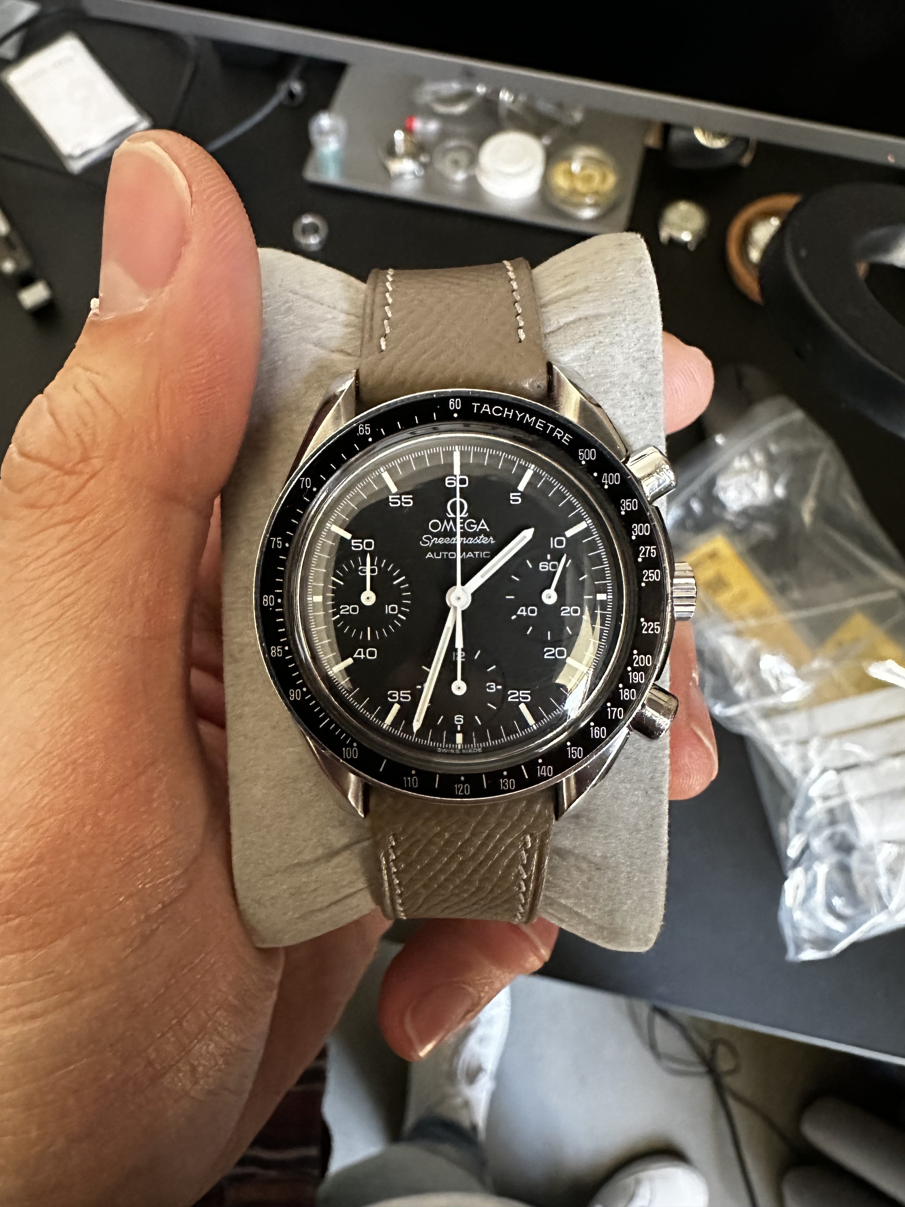 Omega speedmaster stopped working hotsell