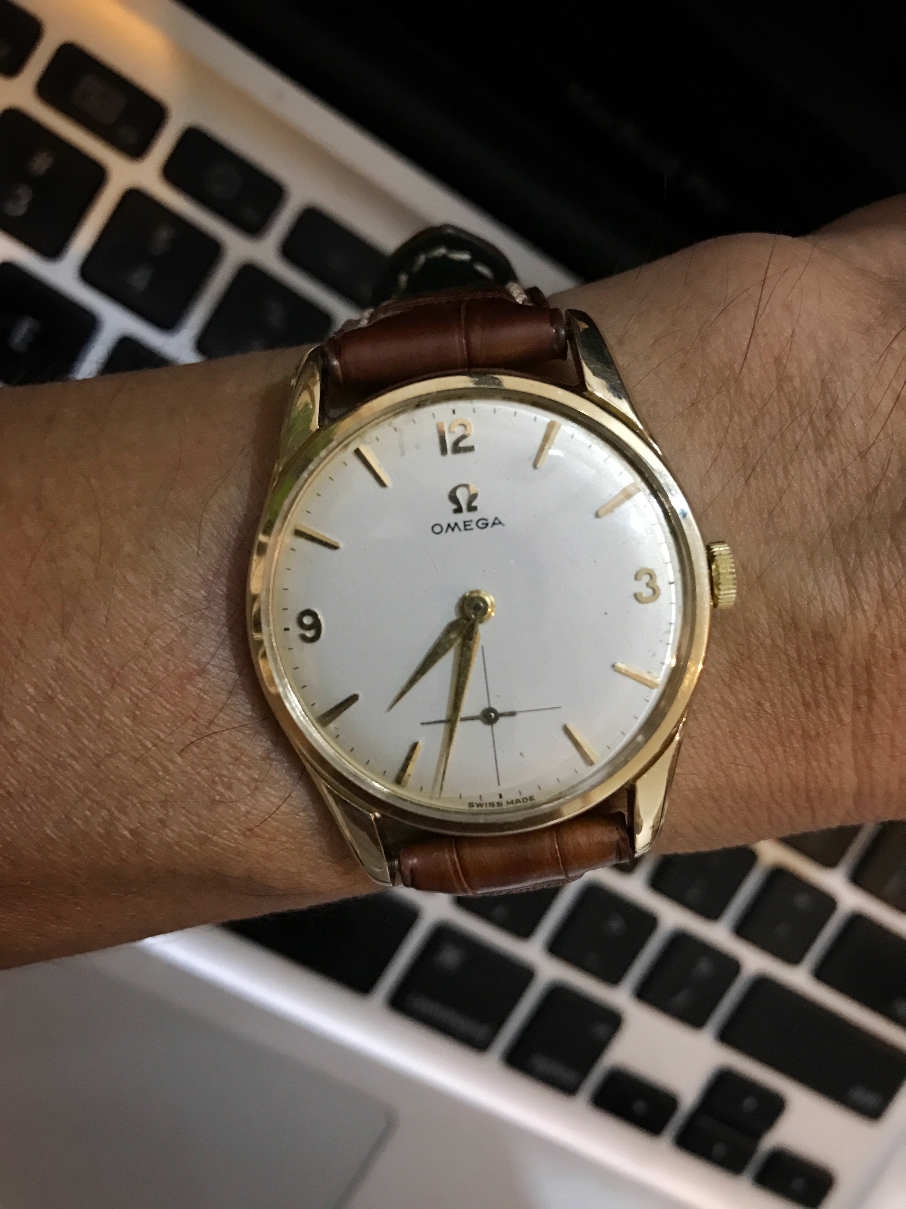 時計 OMEGA Cal.286 9K Dennison Case Help on my Omega Dennison 9k gold: Omega case number equivalent