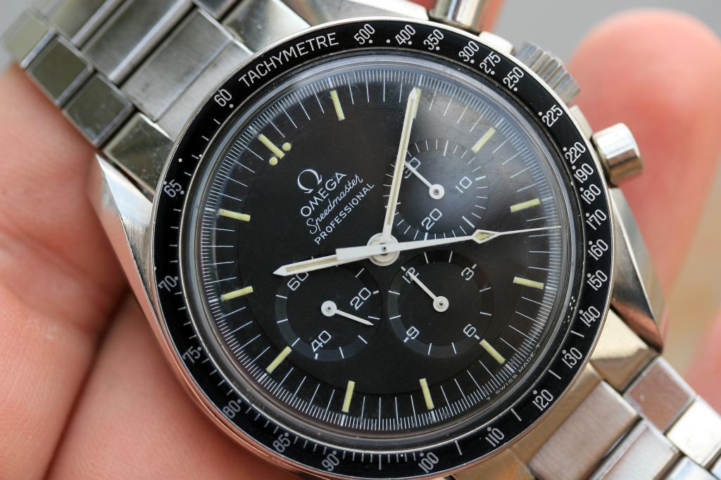 omega speedmaster moonwatch 1970