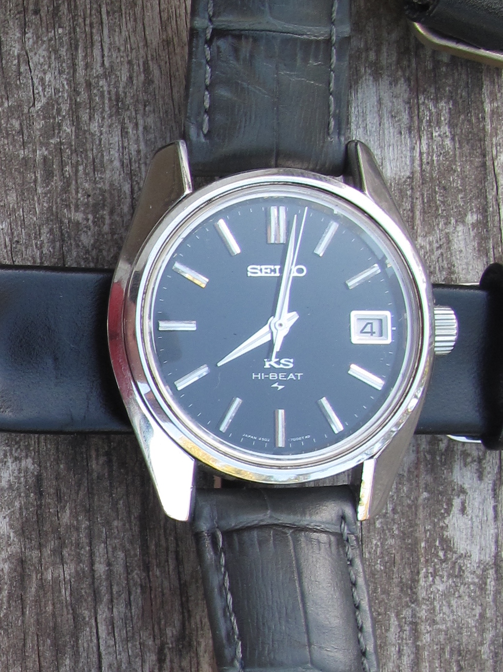 The holy grail of Seikos 4520 observatory chronometer Omega Forums