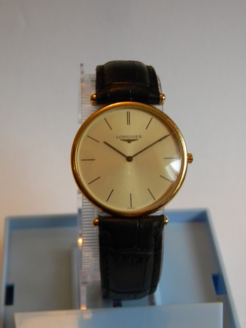 SOLD LONGINES La Grande Classique de Longines Quartz Model L4