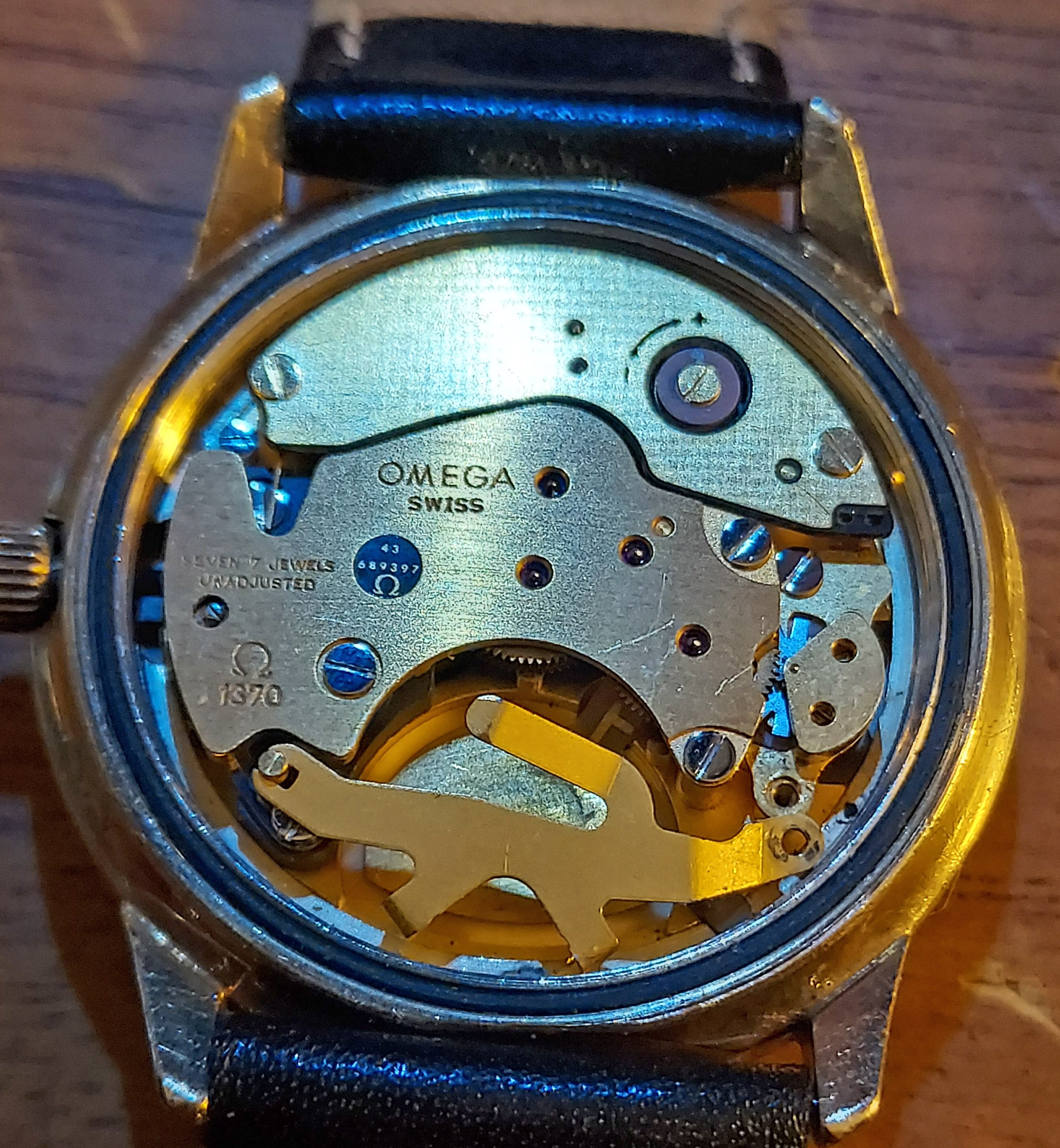 Omega 1370 movement sale