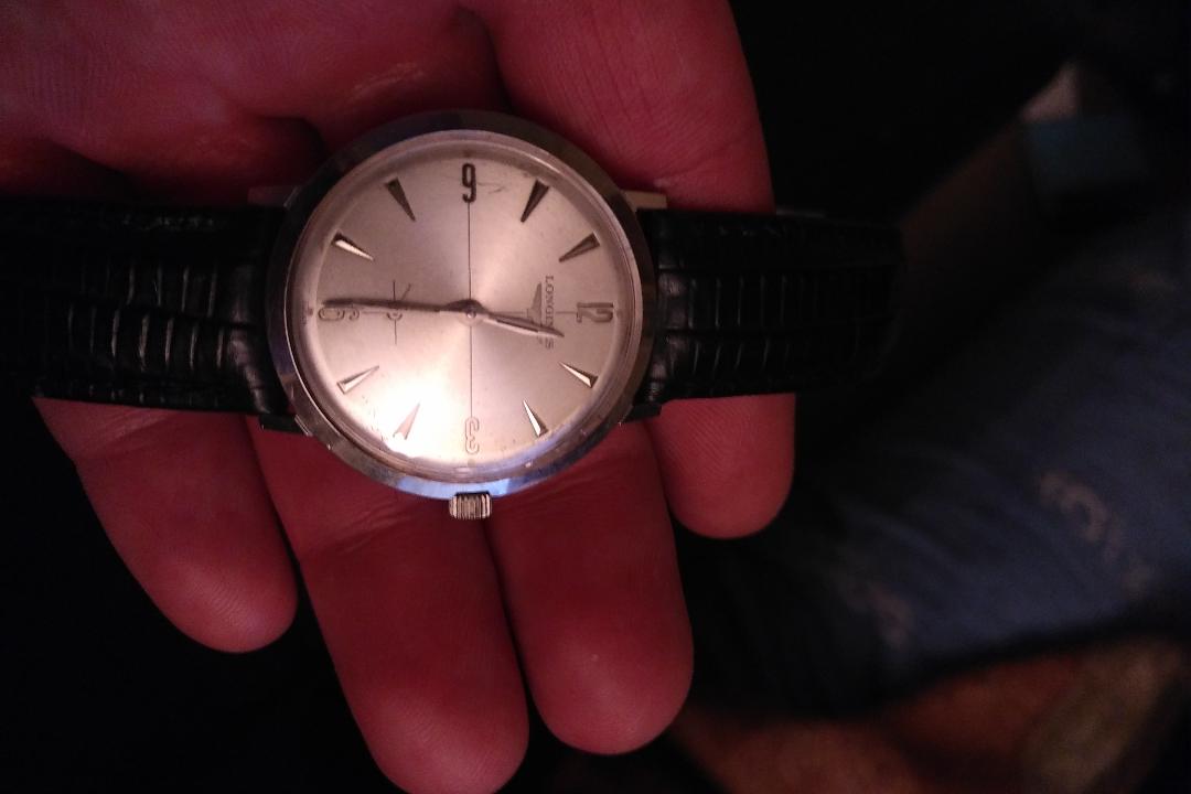 Little info on Longines Omega Forums