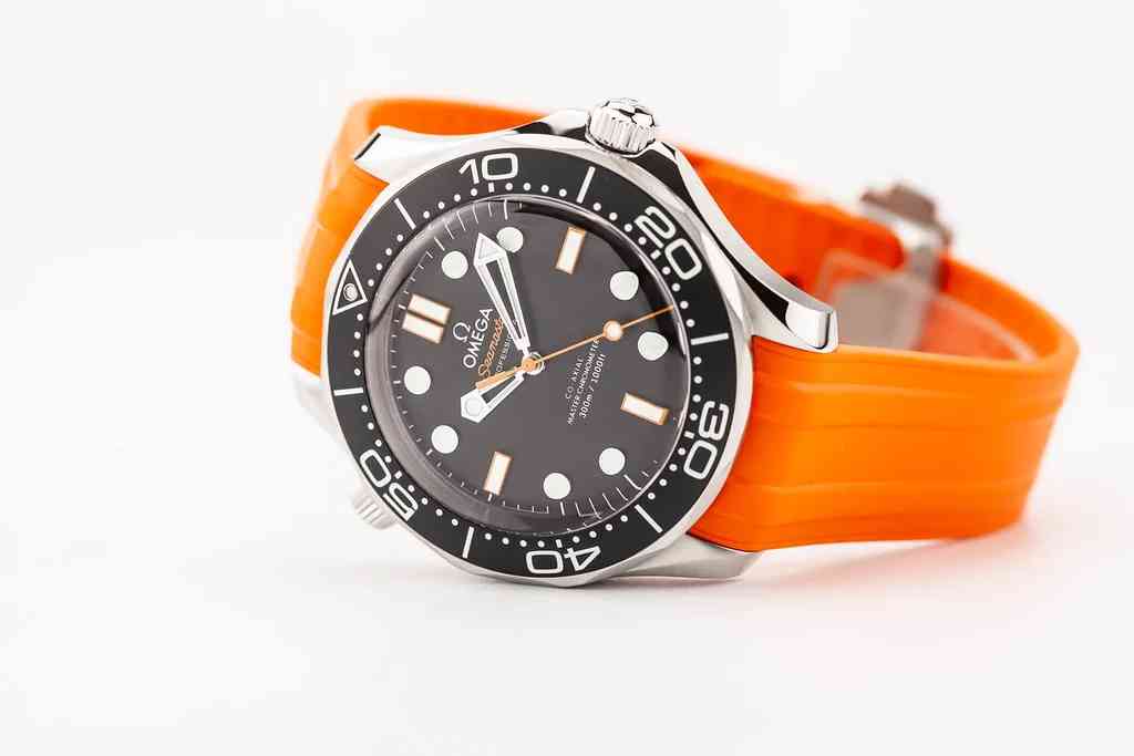 Omega Seamaster 300M - Black / Orange Diver - 210.32.42.20.01.006 ( new )
