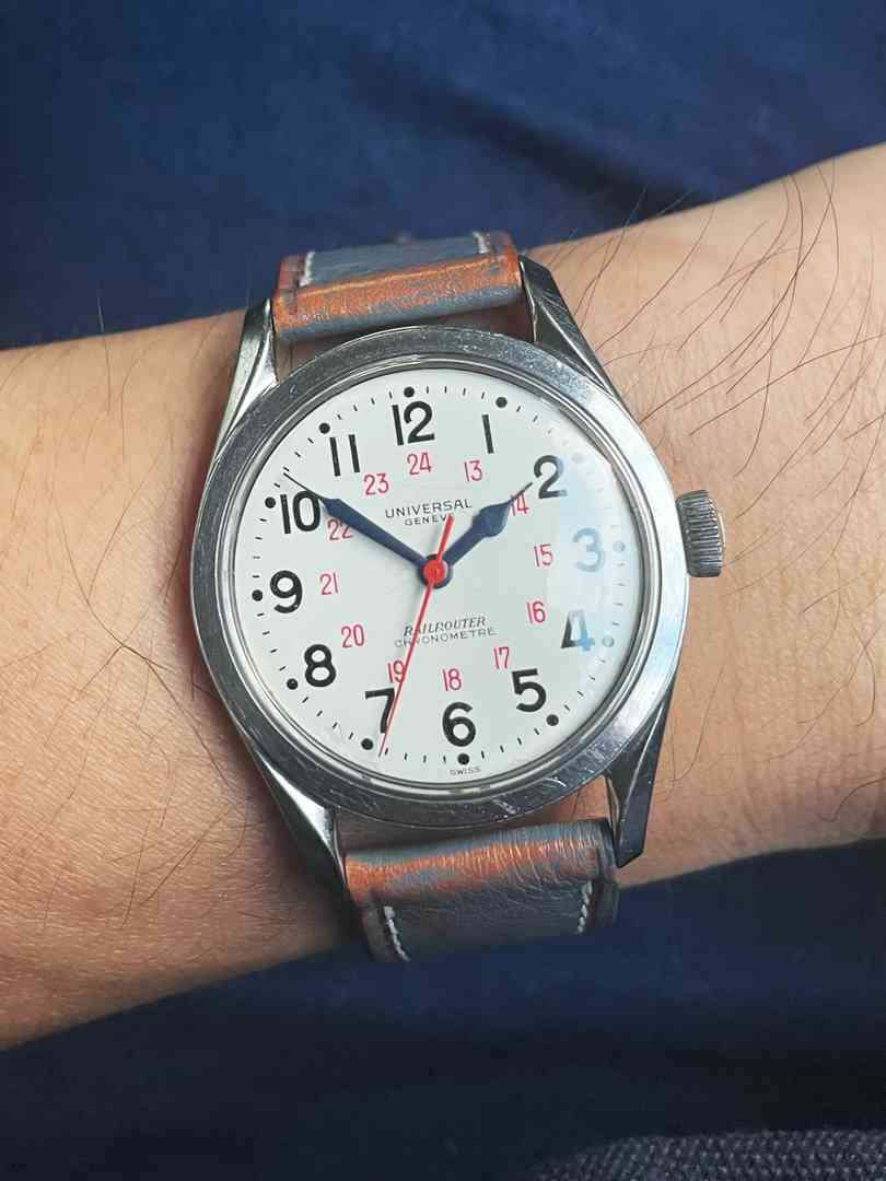 Universal Geneve Railrouter Chronometre