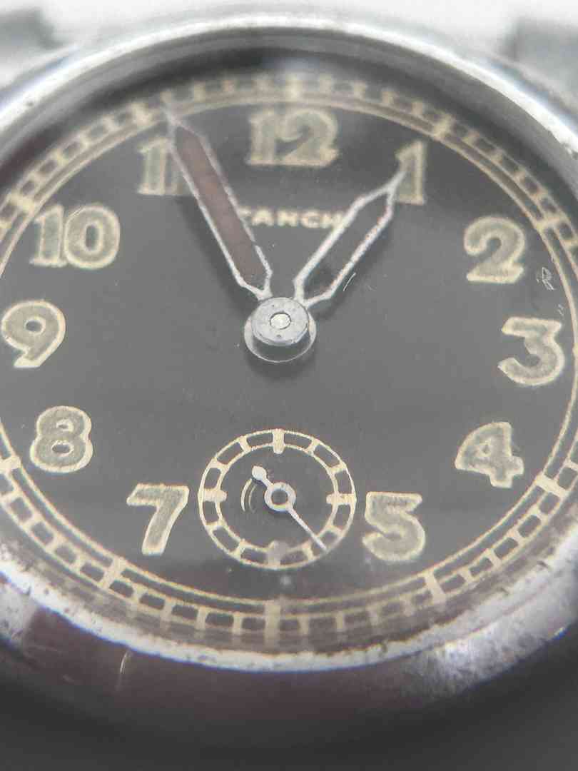 WWII French Ministry of War issued “Étanche” milwatch