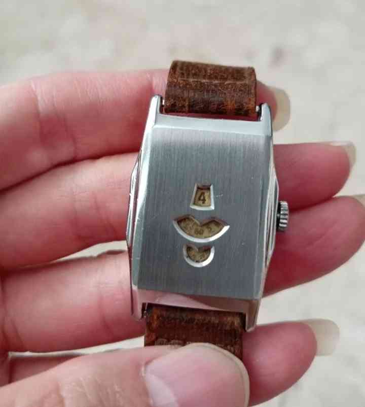 Help Needed to identify movement Jump Hour