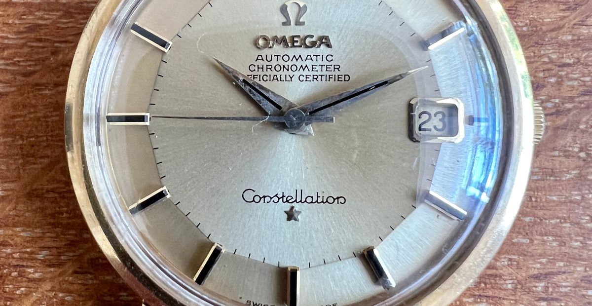 SOLD - 18k Gold 1971 Omega Constellation De Luxe 168.5004