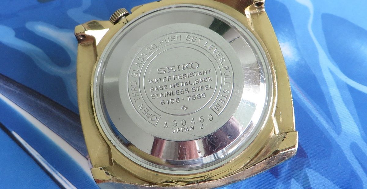 SOLD - Super Funky SEIKO DX 6106-7539 Crown At Four - QS Day/Date