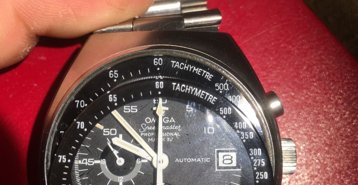 Omega Speedmaster Mark IV strange replacement crystal