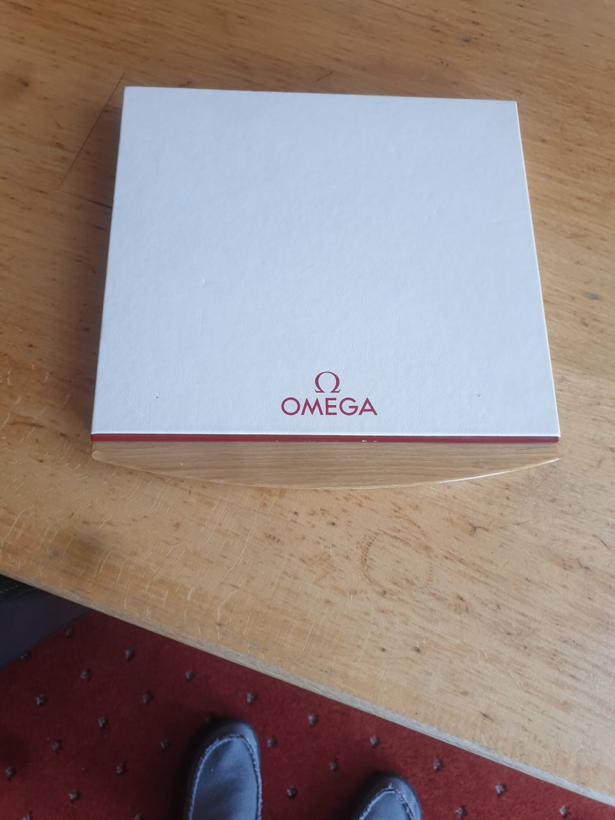 SOLD Omega dealers watch display tray. Omega Forums