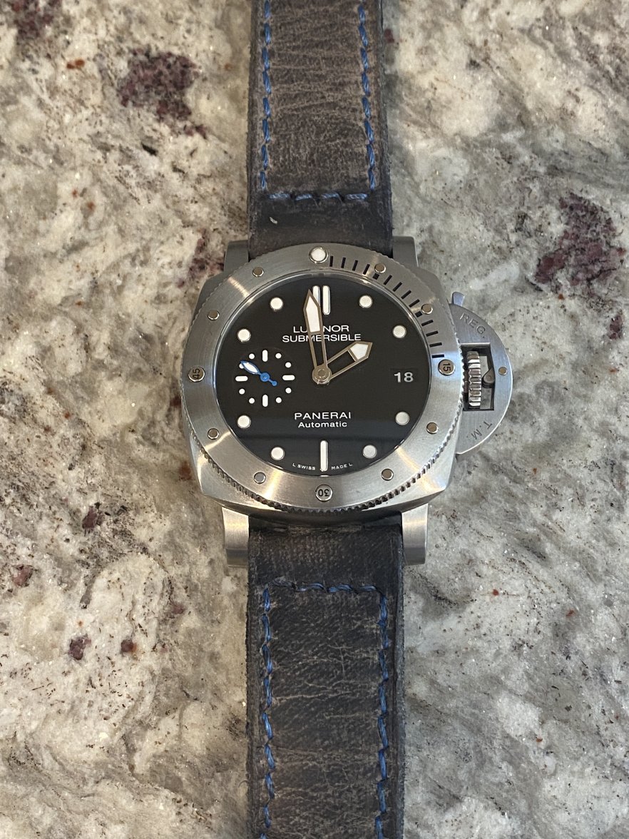 Withdrawn Panerai Luminor Submersible PAM 682 42mm Omega Forums