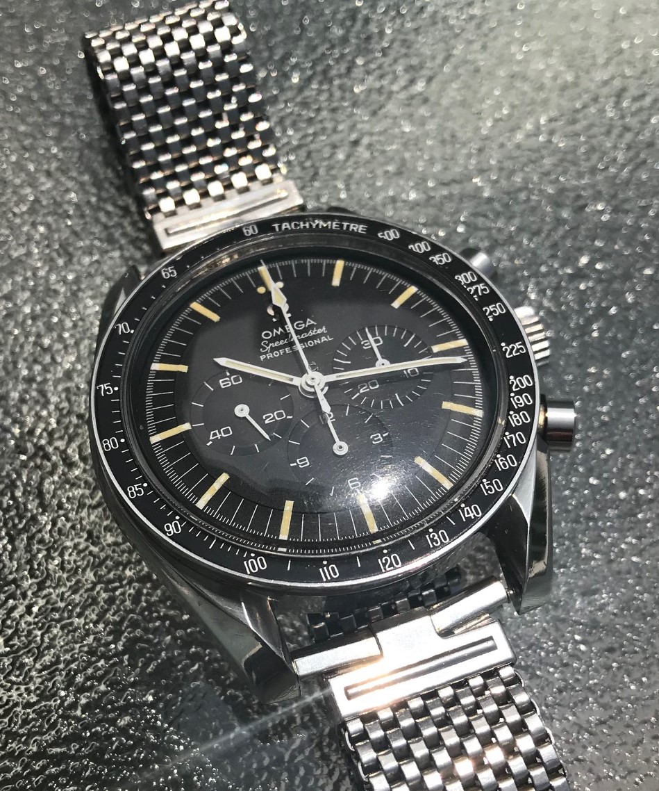 speedmaster 105012-66CB dial 2.jpg