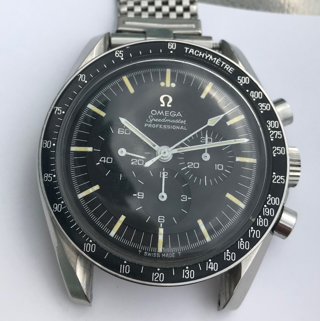 speedmaster 105012-66CB dial 6.jpg
