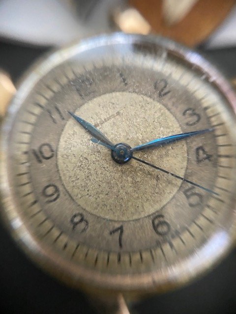 Longines 40s 2.jpg