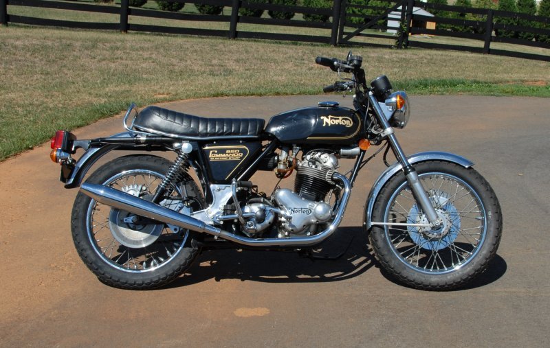 1975_Norton_850_1.jpg