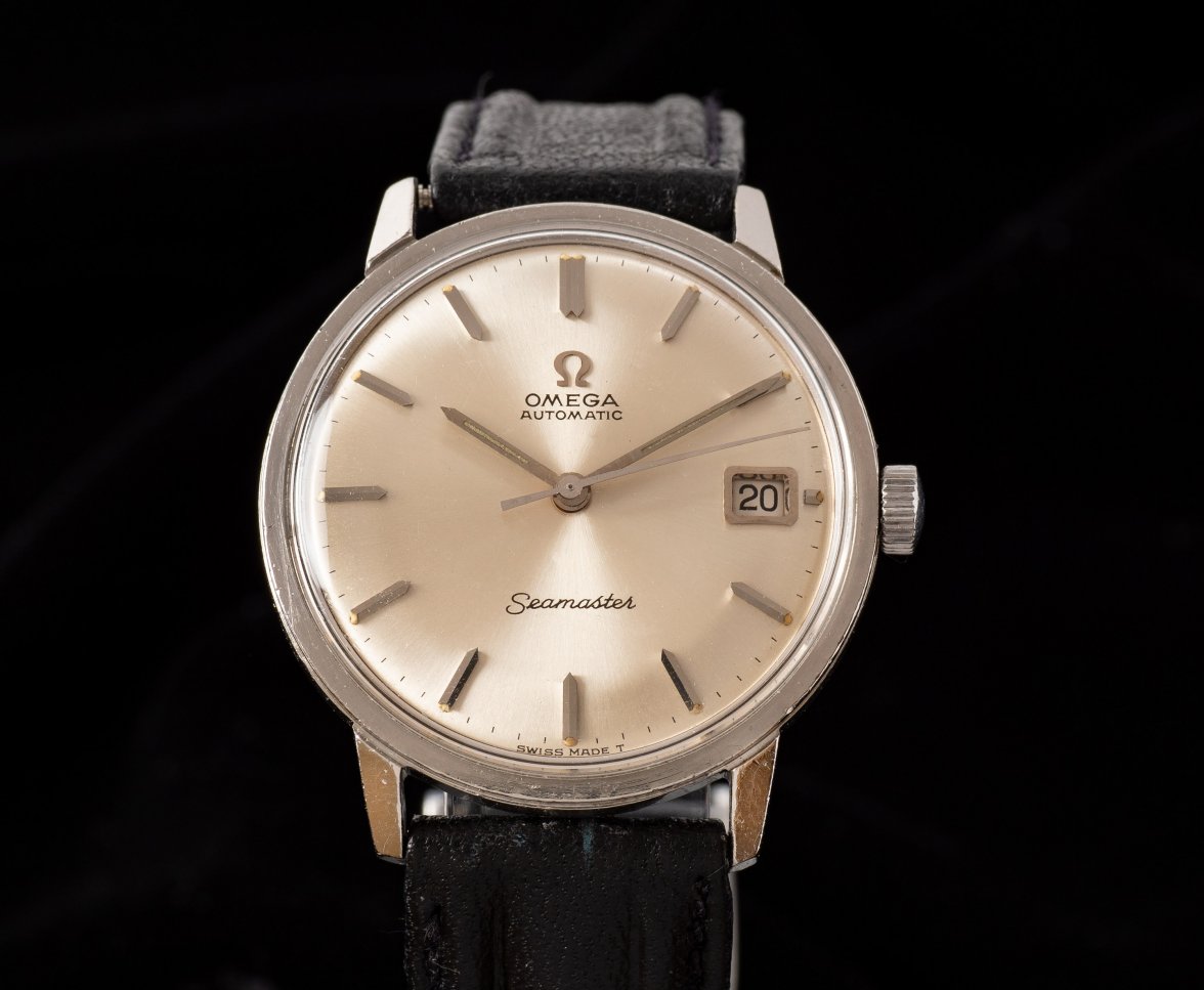 Omega-Seamaster-Automatic-ref,-166.002,-champagne-35mm,-1965.jpg