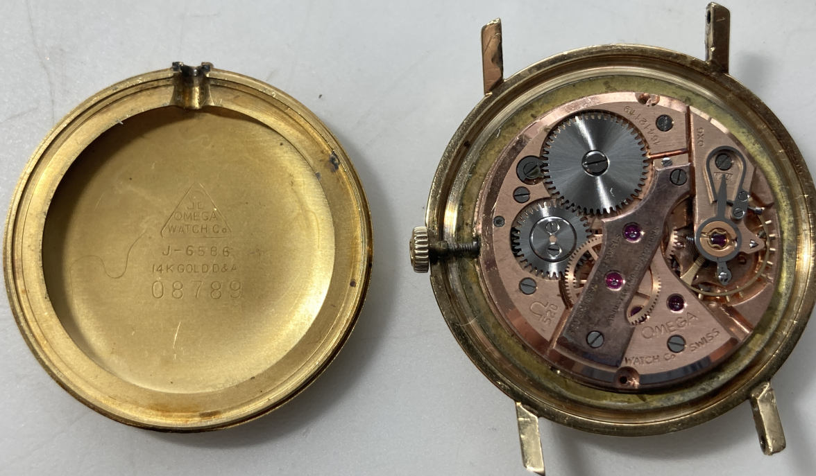 omega520mvtcaseback.png