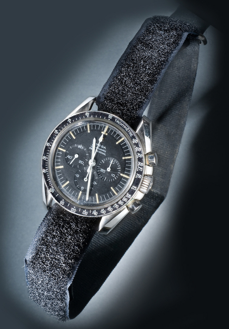 airandspace-omega-speedmaster.jpg