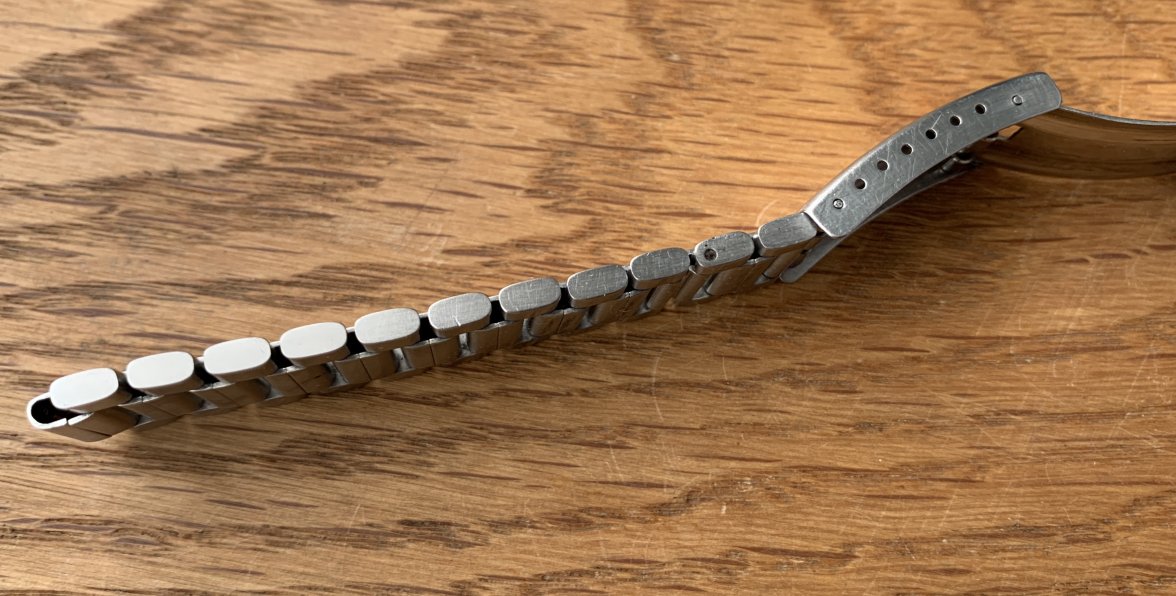 Omega_1175_640_JB (7).jpg