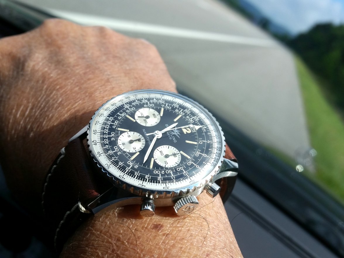Navitimer Swiss.jpg