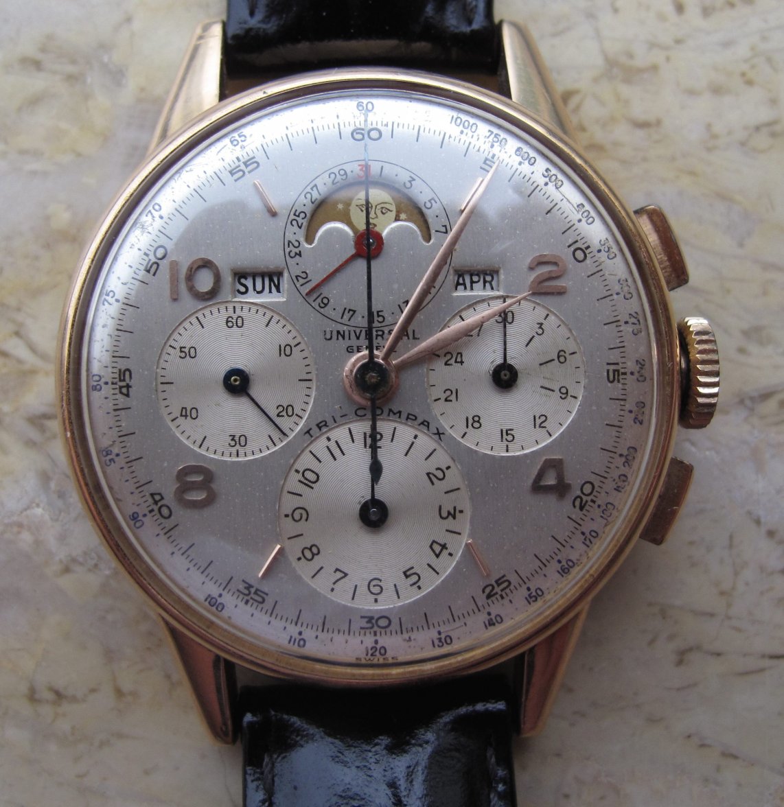 Universal Tri-Compax (1945) small.jpg