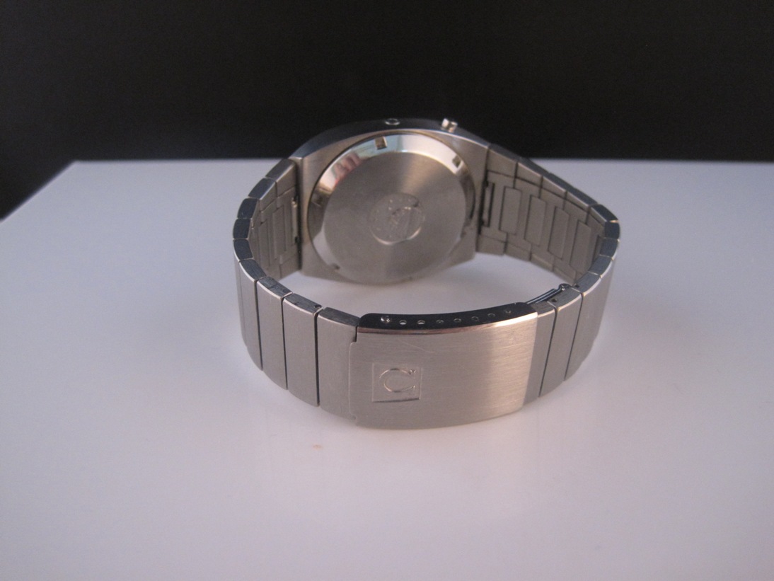 Everestx Omega 1603 (5).jpg