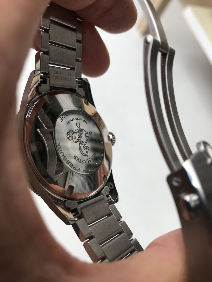 caseback3.jpg