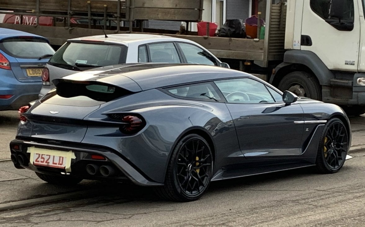 Aston-Martin-Vanquish-Zagato-Shooting-Brake-Walton-on-Thames-01.jpg