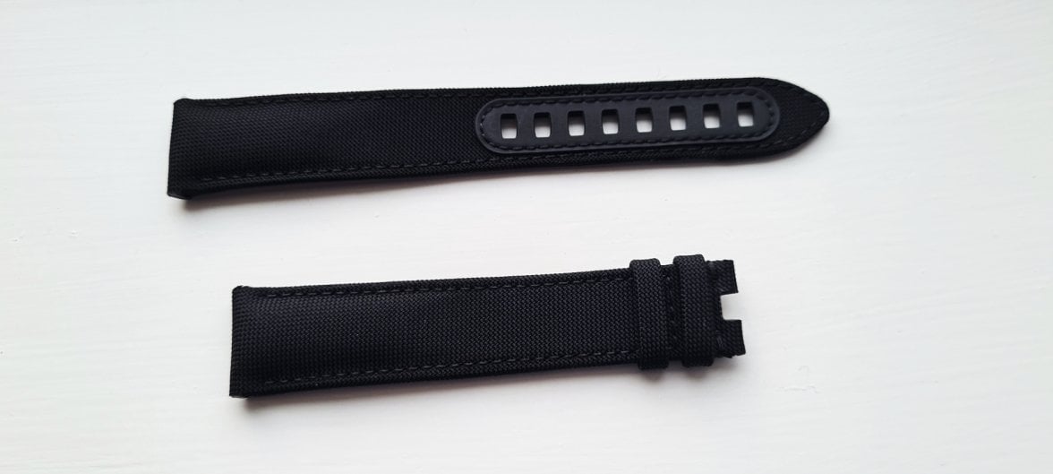 omega dsotm strap