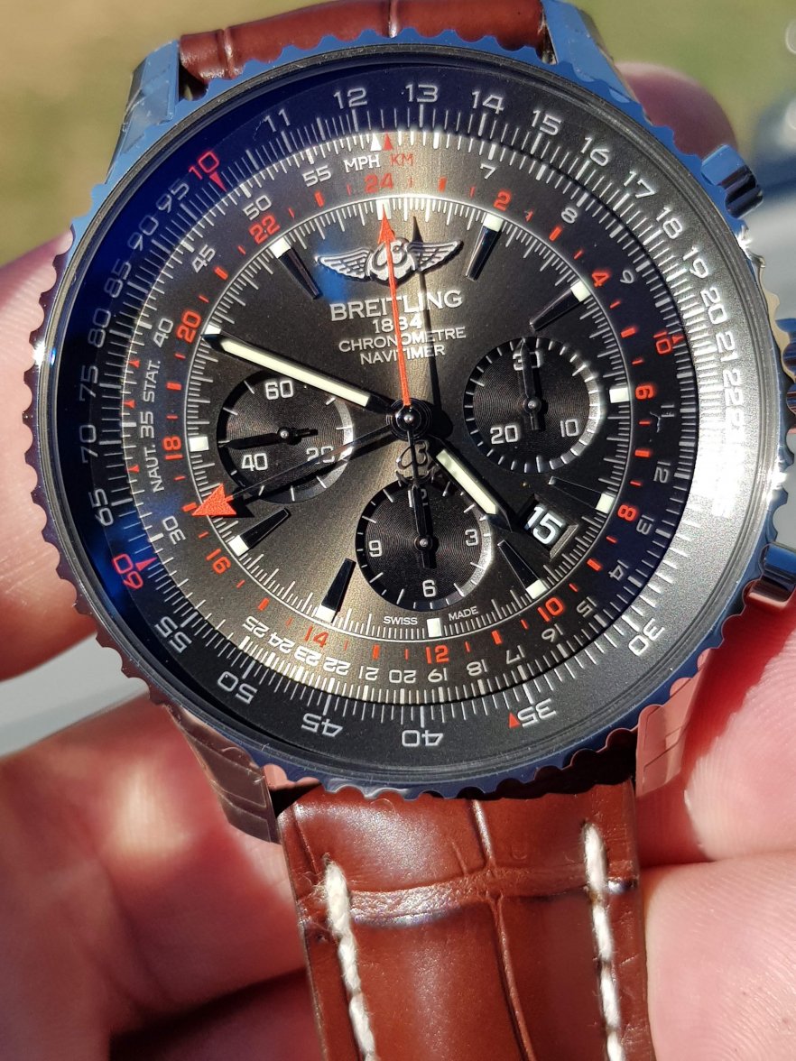 breitling navitimer b04 gmt 48
