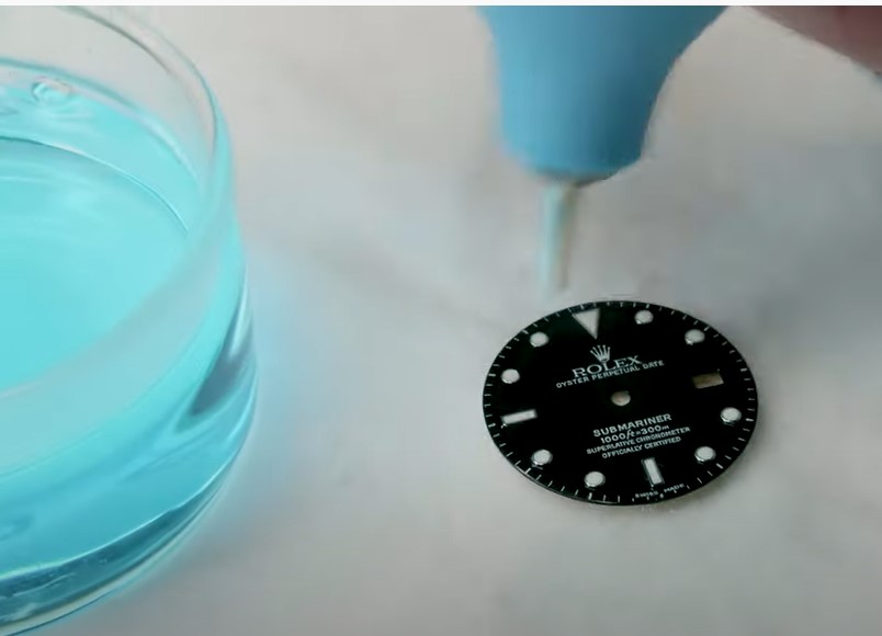 What is the Blue Liquid Cleaning this Vintage Watch Dial?? Omega Forums