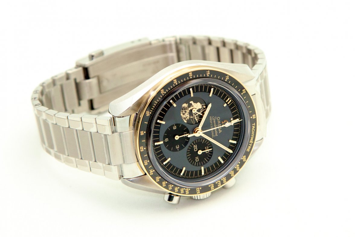 Omega Speedmaster Apollo 11 50th (6 of 14).jpg