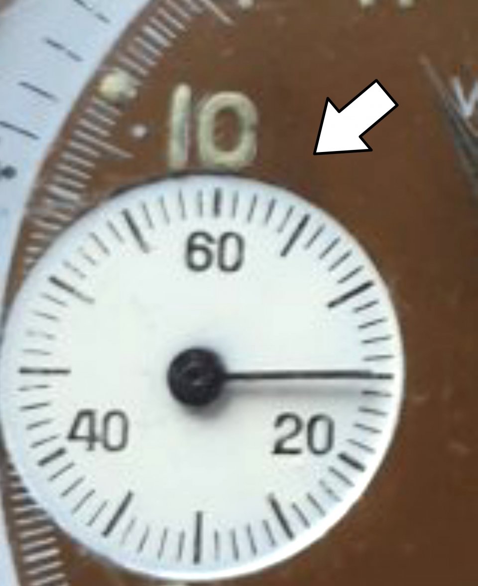 subdial2.jpg subdial2.jpg