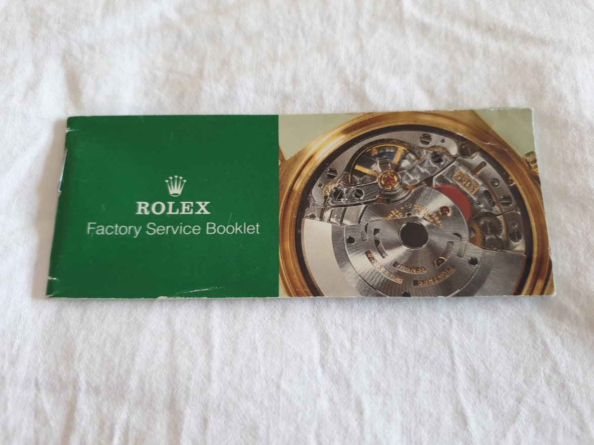 6239_service_booklet.jpg 6239_service_booklet.jpg