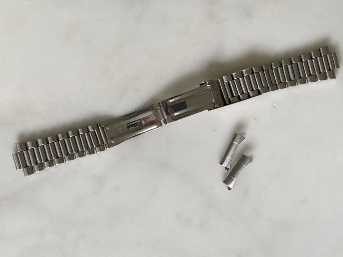 Bracelet 8.jpg