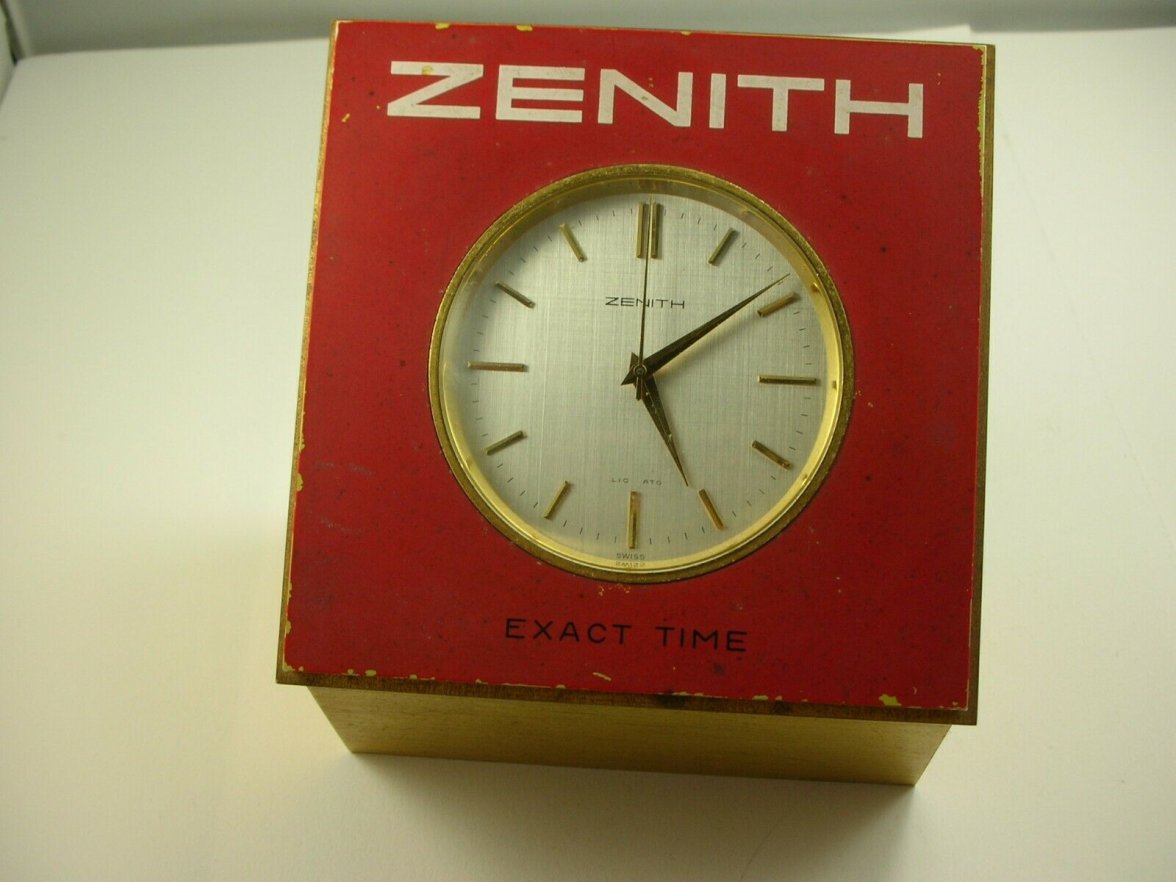 1960's ZENITH EXACT TIME DESK CLOCK 8.jpg