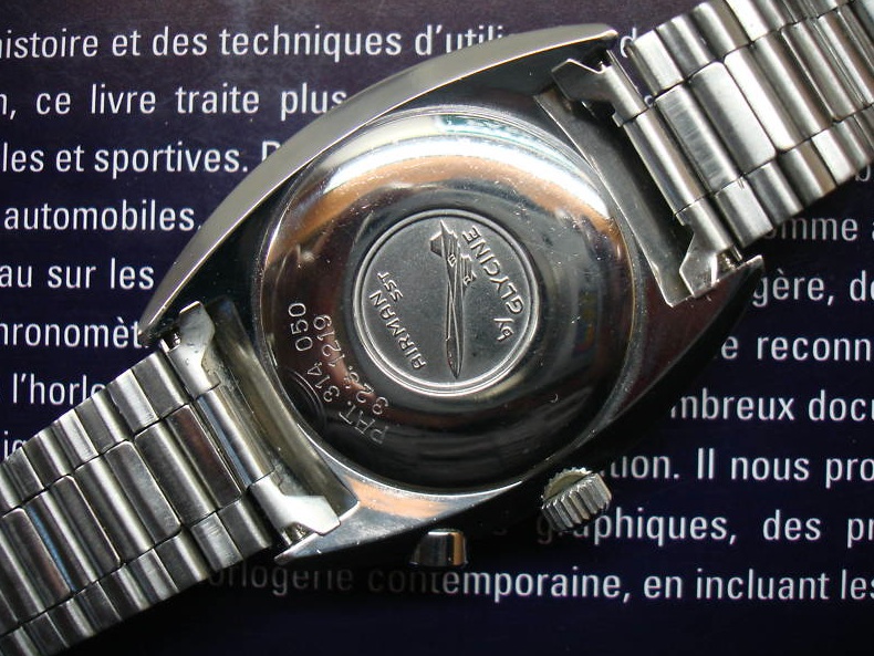 glycine caseback.jpg