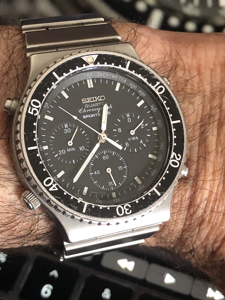 Seiko 7A28-7049 sml.jpg