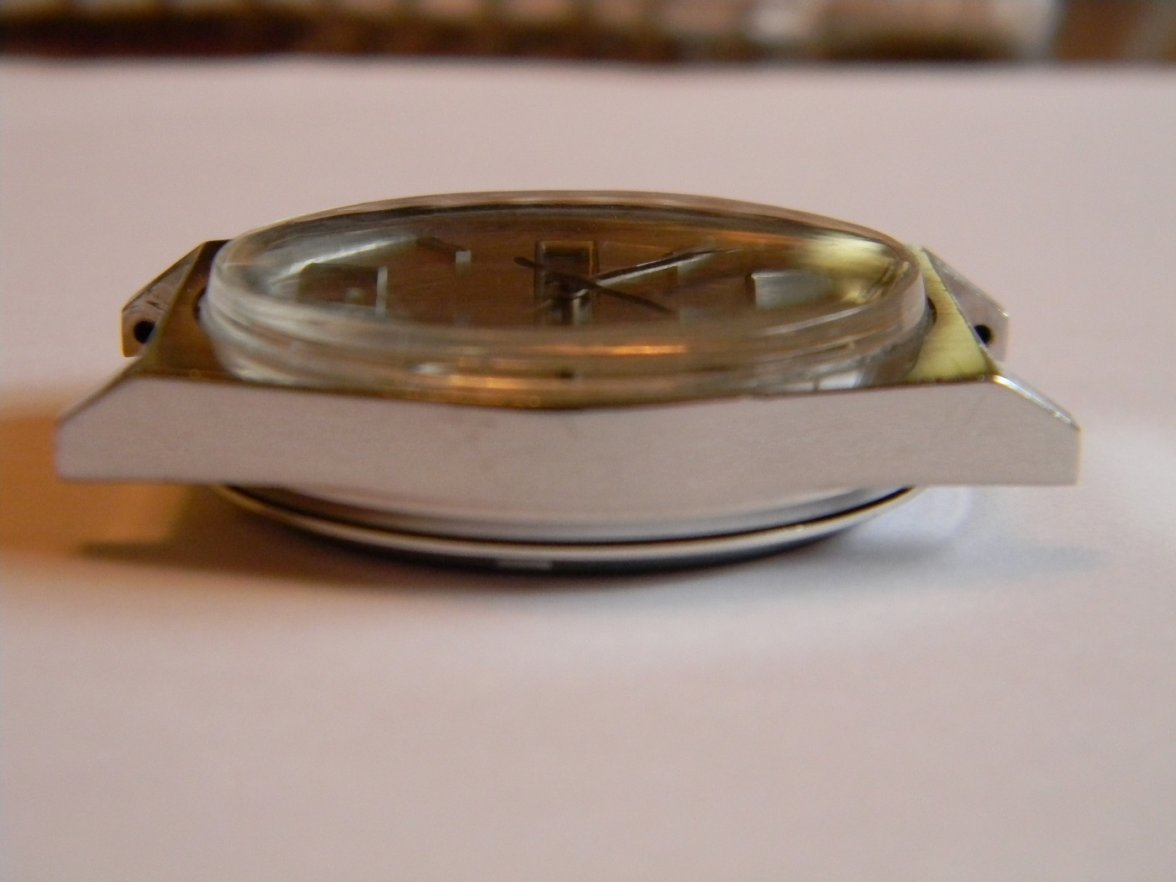 omega_1022 005.JPG omega_1022 005.JPG