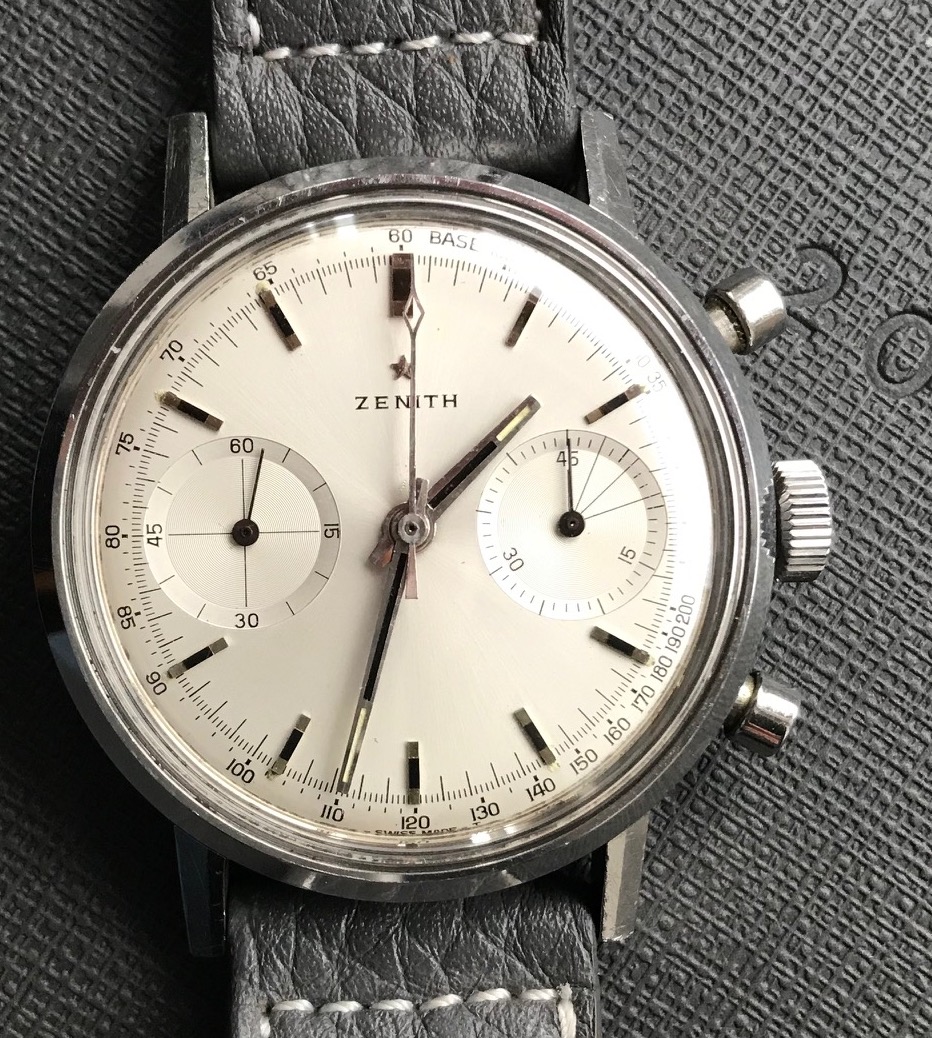 Zenith A217.jpg Zenith A217.jpg