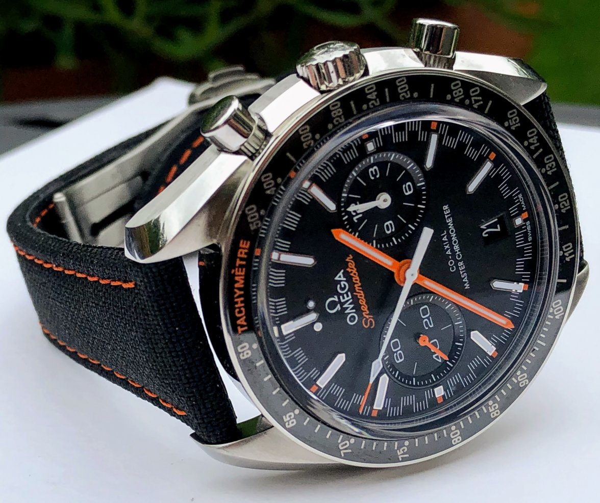 Speedmaster Racing black or Planet Ocean Chronograph ceramic