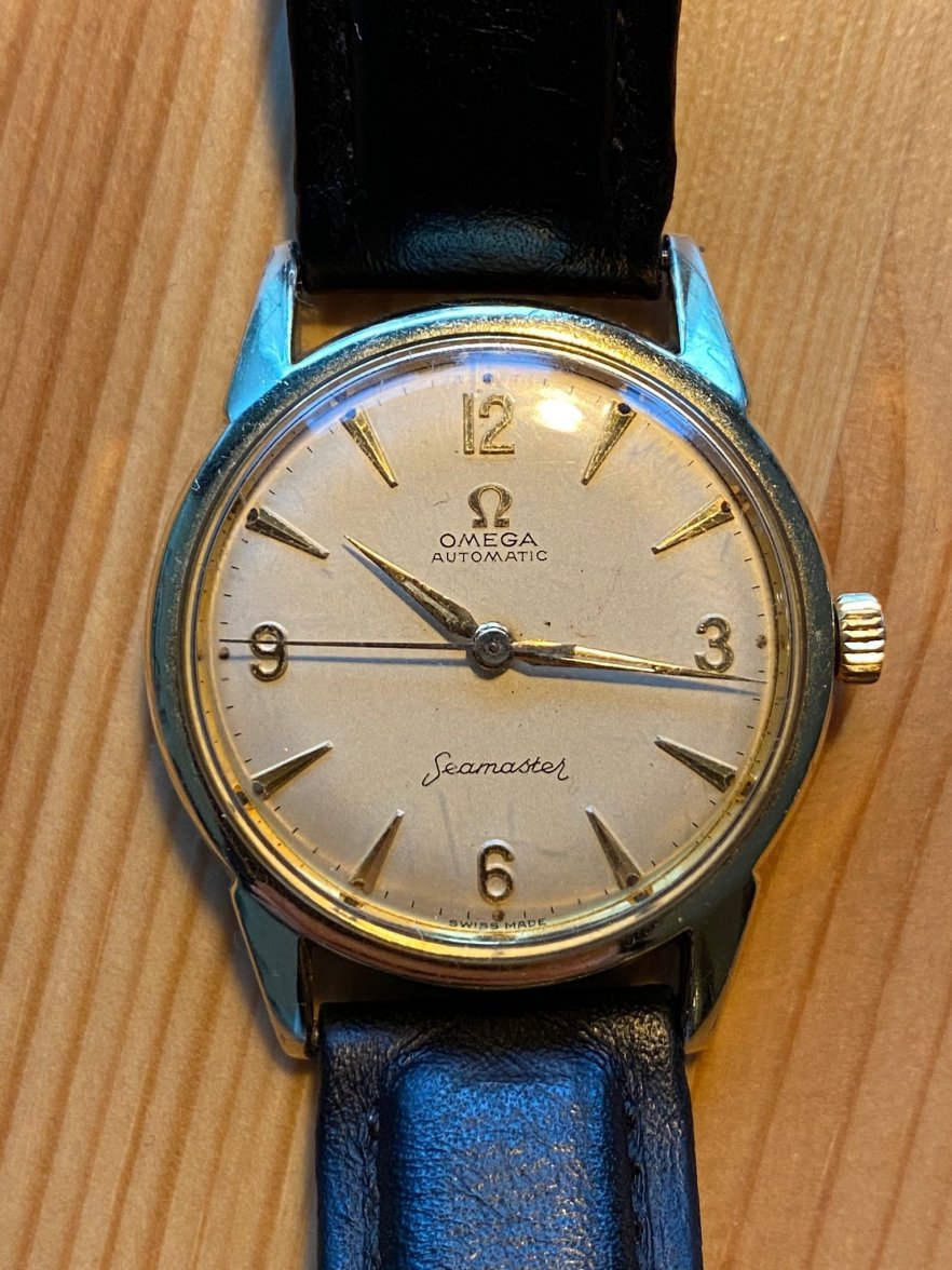 looking at a seamaster 14704 cal 591 with worn rotor | Omega Forums