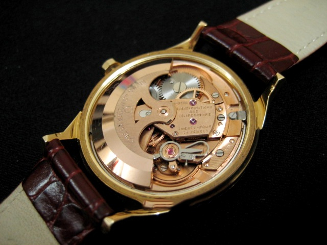 Omega 564-MovL.jpg