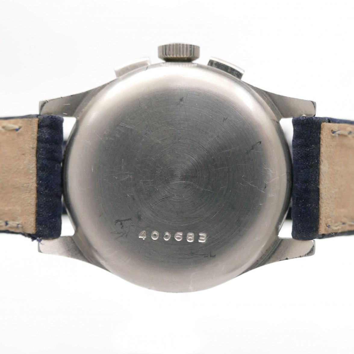 mido-universal-geneve-vintagechronograph-back_1024x1024@2x.jpg