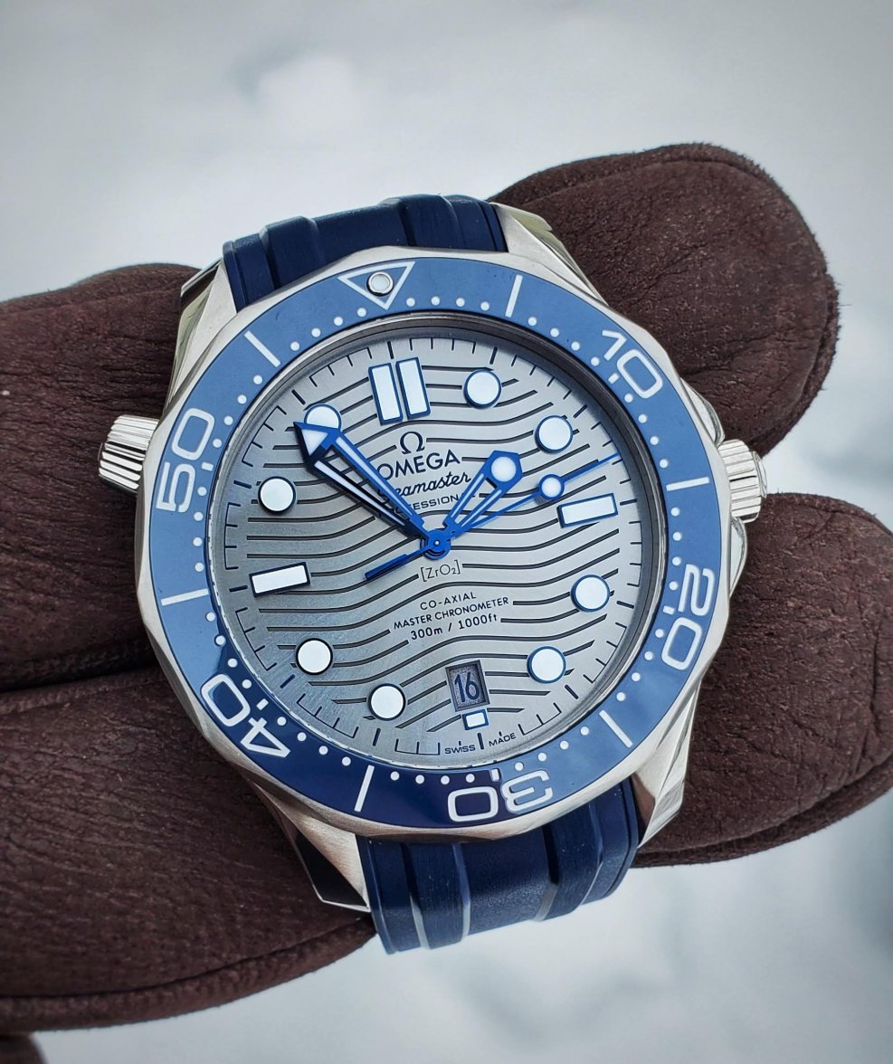 Omega Seamaster 300M BlueGrey 1.jpg